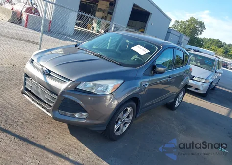2013 Ford Escape Se z USA, uszkodzony, nr VIN 1FMCU0GXXDUC98717